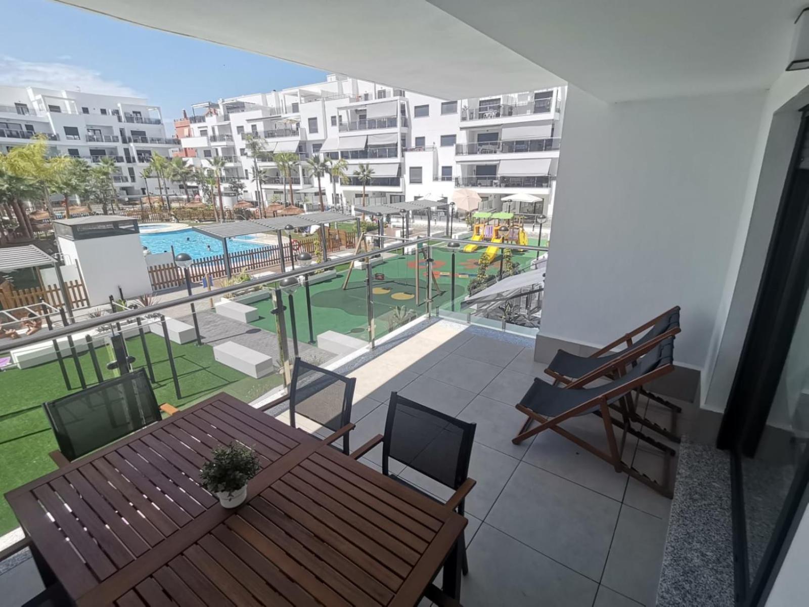 모트릴 Playa & Golf Deluxe En Playa Granada 아파트 외부 사진